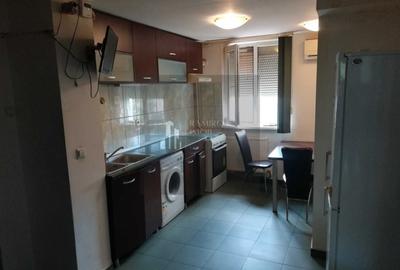Apartament 3 camere, decomandat, Ozana , Titan, 1 decembrie 1918 - 4