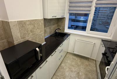 Garsoniera de inchiriat –Dotari: - TV + Internet Digi – gata de utilizat - 8