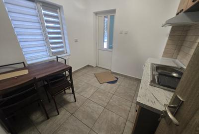 De inchiriat ,disponibila imediat,Soseaua Oltenitei- stradal - 10