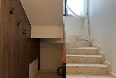 Duplex de inchiriat cu 5 camere - 4