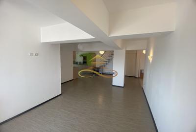 Ap. de vânzare - 4 cam. open space, bloc nou - 6