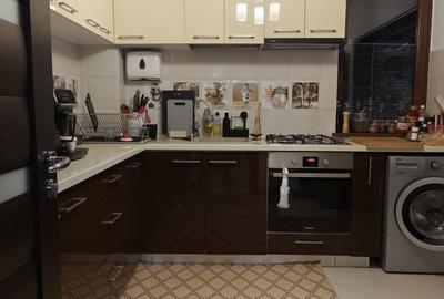 FARA COMISIOANE  casa mobilata elegant si utilata cu 3 camere 3 bai P+1 beci - 42