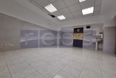 VANZARE SPATIU COMERCIAL | 15 CAMERE | ZONA UNIRII - 55