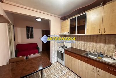 Apartament cu o camera de inchiriat Cetate etaj 2 - 3