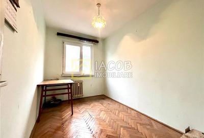 Apartament 3 camere, str. Stadionului, etaj 2 - 12