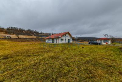 COMISION 0! Casa ULTRAFINISATA - 27