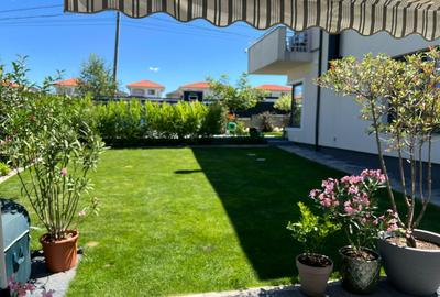 Casa moderna cu panouri fotovoltaice si curte amenajata, Dezmir - 11