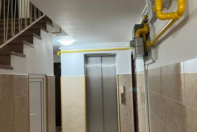 Apartament 2 camere - Metrou 1 Dec - 6 min- Centrala proprie - 12