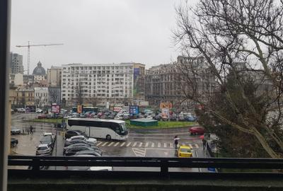 Apartament 3 camere, 2 bai, proaspat renovat, ultracentral, etaj 2, 945 euro - 1