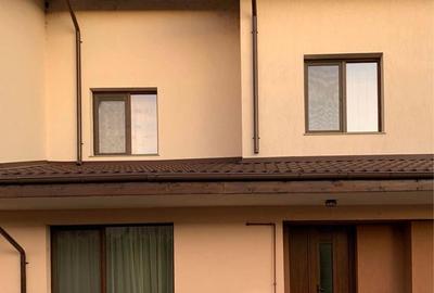 Casa Otopeni 4 camere - 2 locuri de parcare - 12