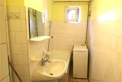 Apartament 2 camere , centrala proprie , zona Circumvalatiunii - 7