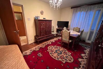 Apartament cu 2 camere semidecomandat, mobilat în Baba Novac