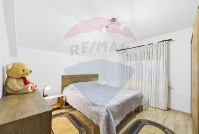 Casă / Vilă cu 5 camere de vânzare în zona Central - 11