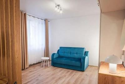 GARSONIERA- APARATORII PATRIEI, BLOC NOU, CENTRALA PROPRIE, METROU - 1