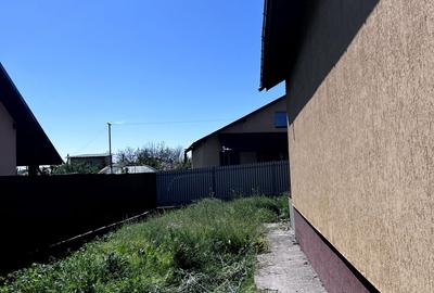 Vanzare casa P+M in Sendreni( in spatele Primariei), pret 99 000 euro - 2