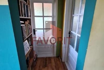 4 camere | etaj intermediar | centrala proprie | zona excelenta | - 4