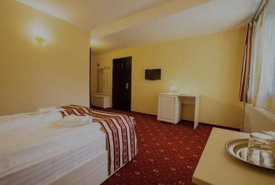 Vand Hotel &Restaurant Extravagance - 6