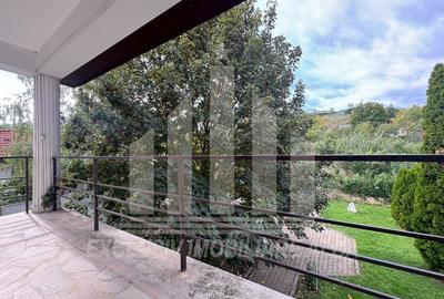 Casa individuala | Pensiune | 380 mp | 1377 mp teren | Cetate - 12