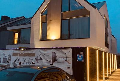 Duplex cu 4 camere în Central