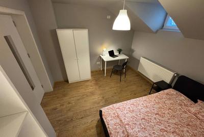 Room for rent | Bills included | Erasmus | Romana | Ateneu - 26