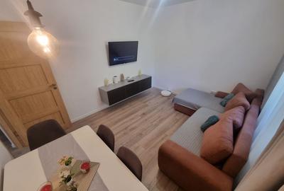 Apartament cu 2 camere decomandat, mobilat în Tomis Nord