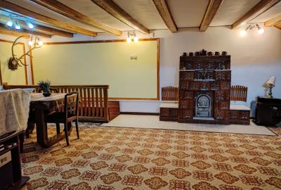 Apartament 4 camere cu scara interioara si garaj zona centrala - 9