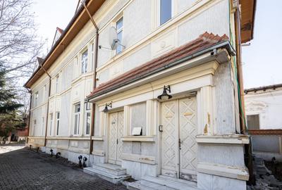 Vila 16 Camere de vanzare Unirii Primaria Sector 3 - 26