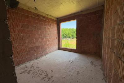 Duplex cu 5 camere în Dumbrăvița