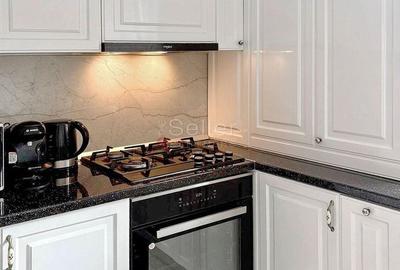 Apartament cu 2 camere decomandat, mobilat în Tractorul