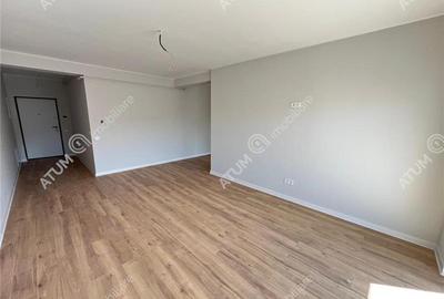 Apartament cu 3 camere decomandat în Aeroport
