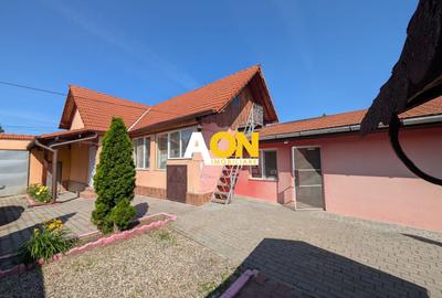 Casă individuală cu 4 camere în Sud