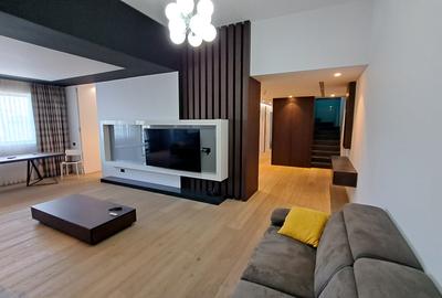 APARTAMENT 4 CAMERE CU SCARA INTERIOARA TIP LOFT -ULTRA LUX - 8