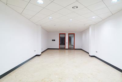 Cladire individuala - spatii open space - 15