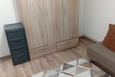 Inchiriez apartament cu 2 camere in zona centrala -langa Unicredit Bank - 9