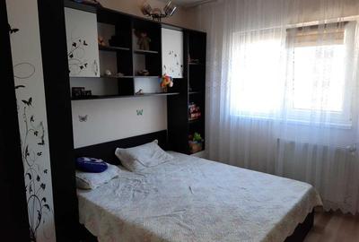 Mobilat si utilat la etajul 2 in bloc anvelopat - 6