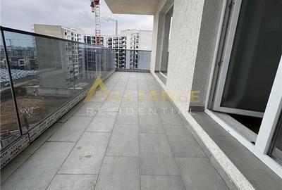 Apartament cu 2 camere semidecomandat în Metalurgiei