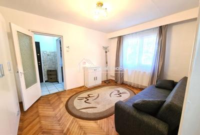 Apartament cu 2 camere, zona "La Terenuri"