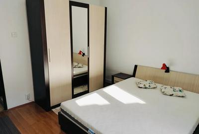 Apartament 4 camere, balcon, zona Strazii Teleorman - 3