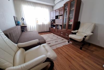 Garsonieră decomandată, mobilată în Central