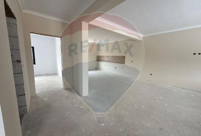 Casă / Vilă cu 4 camere de vânzare în zona Lascar Catargiu - 9