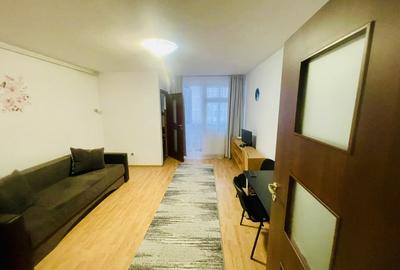 Inchiriere-Garsoniera-Decomandata-Judetean-Brasov - 1