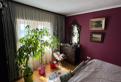 OFERTA DEOSEBITA GARA APARTAMENT CU  3 CAMERE ST 85 MP PRET 135000 EURO - 2