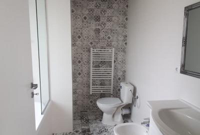 Casa individuală de închiriat în Dezmir, stradă privată - 11