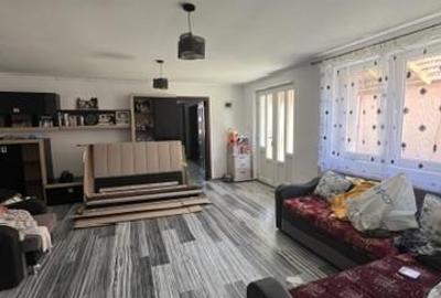 Casă individuală cu 4 camere în Ortiteag