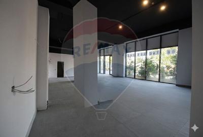 Spatiu comercial de inchiriat 86mp cu vitrina Militari - 17