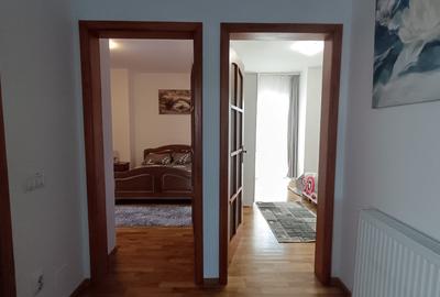 Apartament de vânzare, 3 camere, 72 mp, Piața Mihai Viteazul - 9