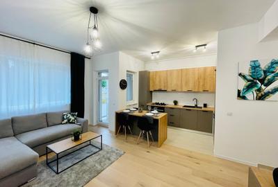 Apartament cu 2 camere semidecomandat în Băneasa
