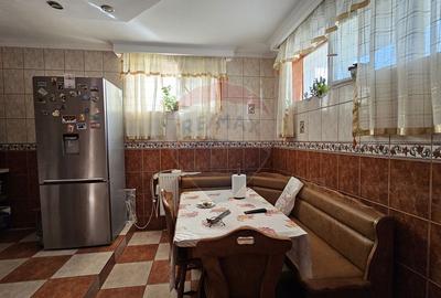 Doua Vile cu teren intravilan de 1080mp in orasul Suceava - 15