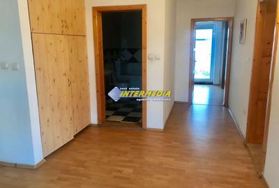 Casa de inchiriat 5 camere Cetate Alba Iulia - 3