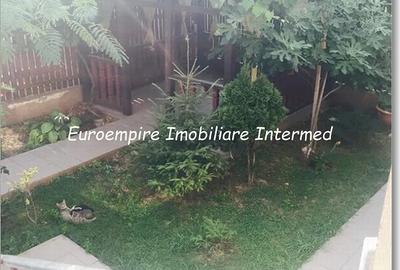 De inchiriat vila cu 5 camere in loc. Ovidiu jud. Constanta - 6